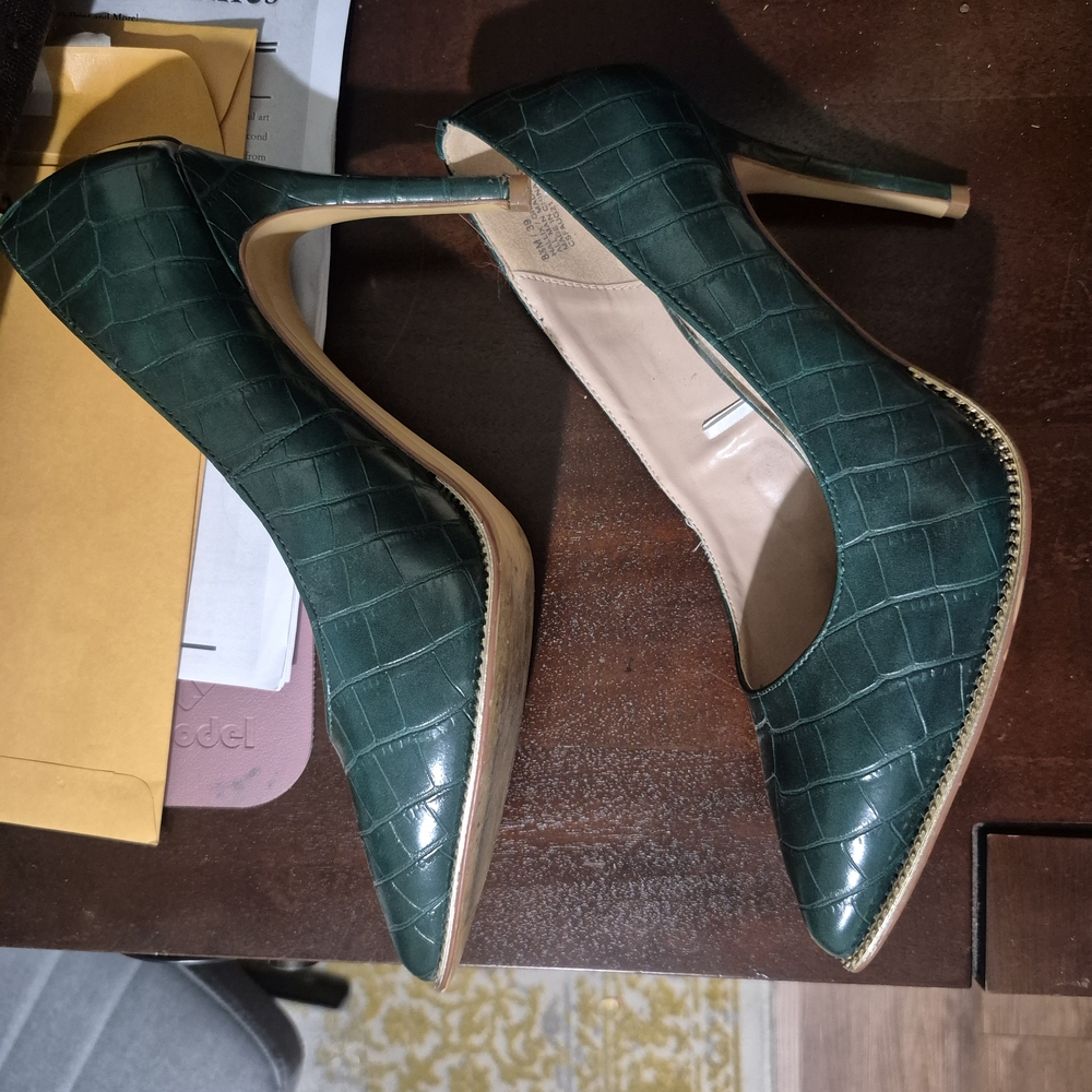 BCBGeneration Green Stiletto Heels with Textured Finish